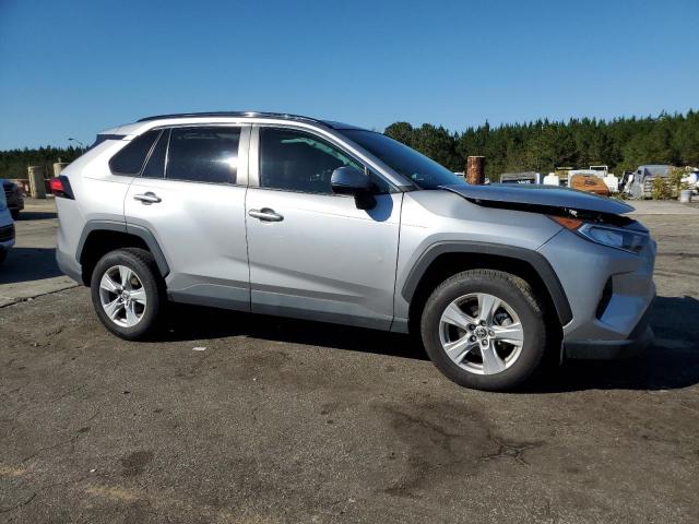 Toyota RAV4 Xle Image 6