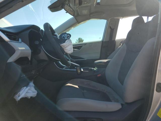 Toyota RAV4 Xle Image 9