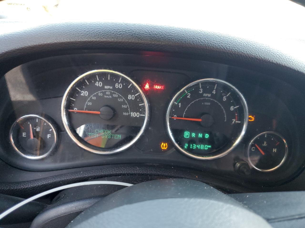 Jeep Wrangler Sport Image 13