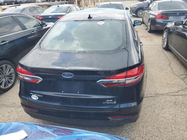 Ford Fusion Se Image 4