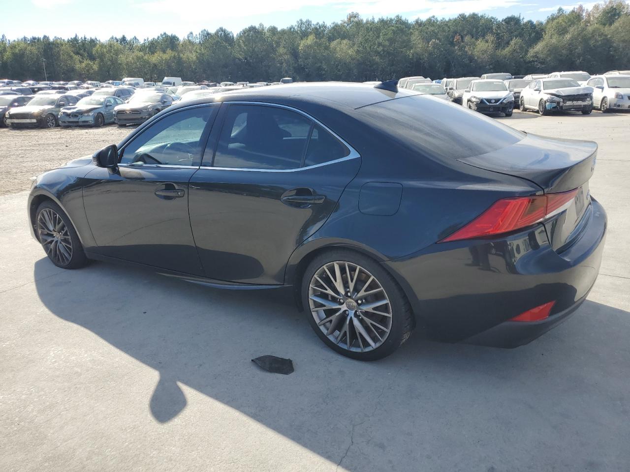 Lexus Is 200t Image 2