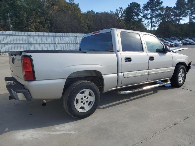 Chevrolet Silverado C1500 Image 4