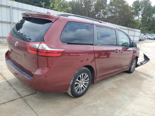 Toyota Sienna Xle Image 4