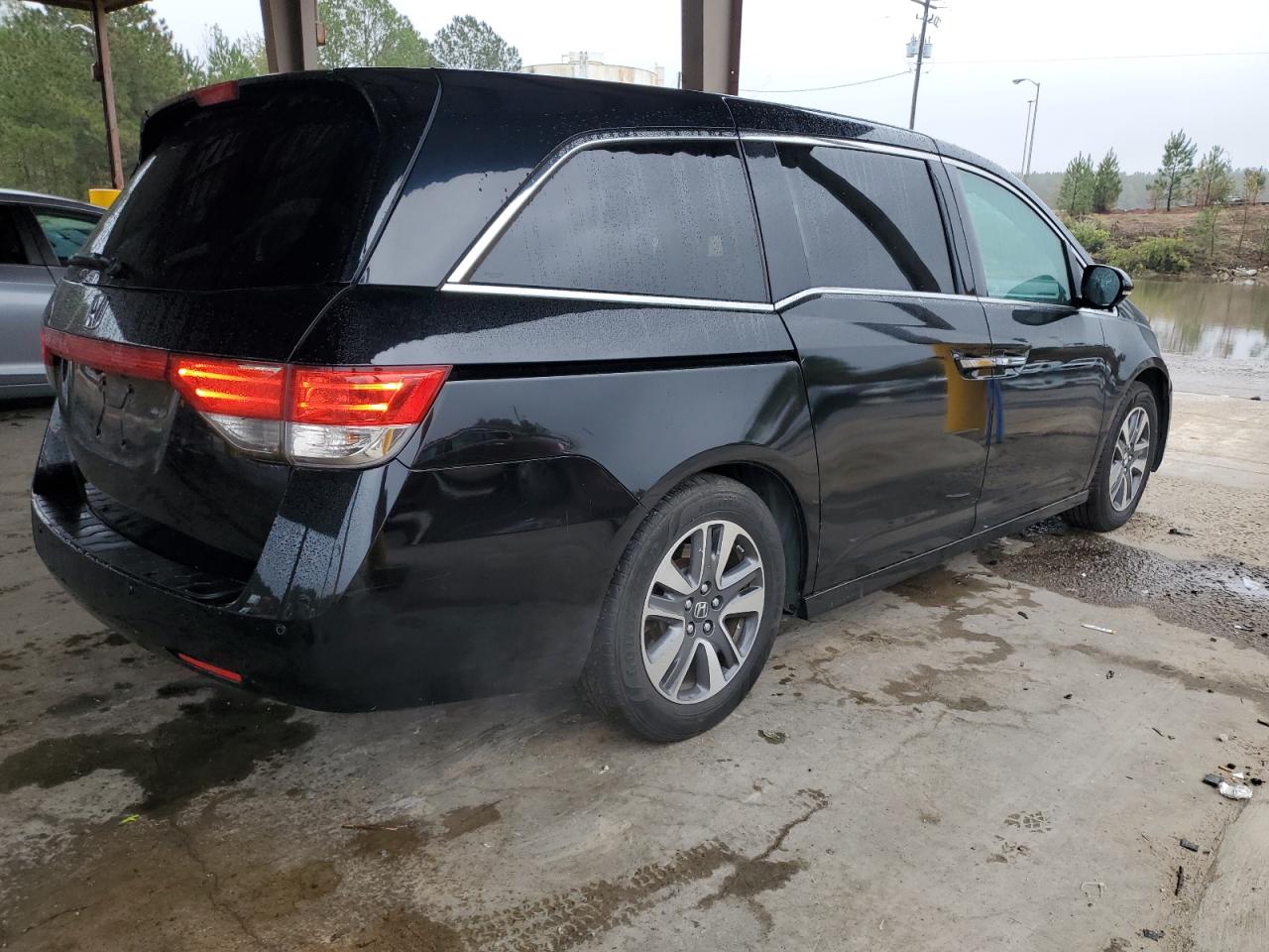 Honda Odyssey Touring Image 9