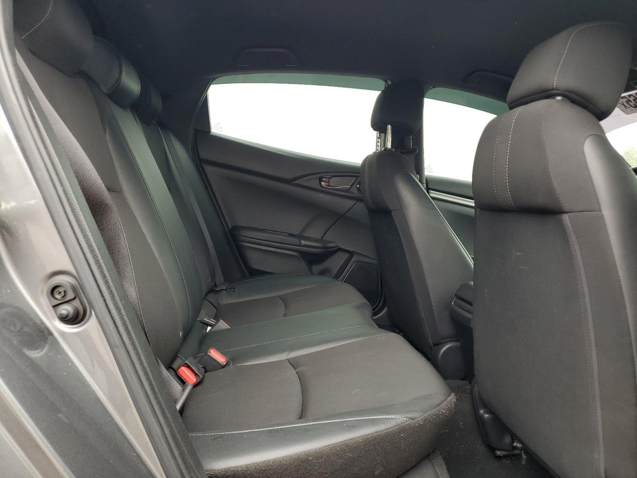 Honda Civic Sport Image 10