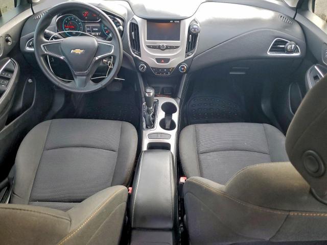 Chevrolet Cruze Ls Image 8