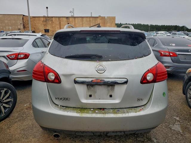 Nissan Rogue S Image 6