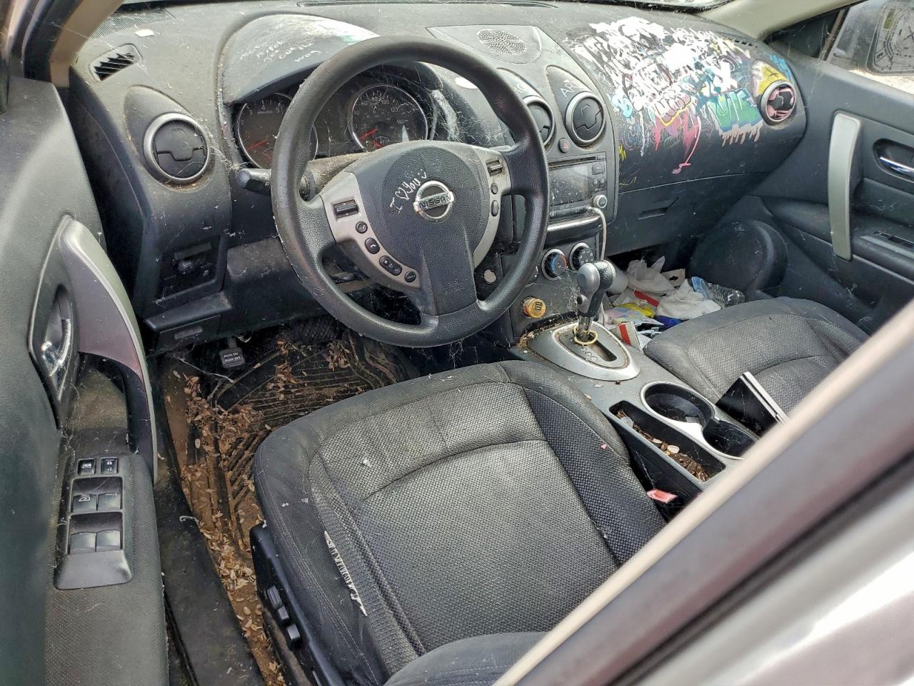 Nissan Rogue S Image 9