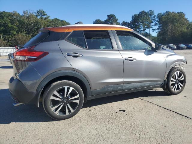 Nissan Kicks S Image 3