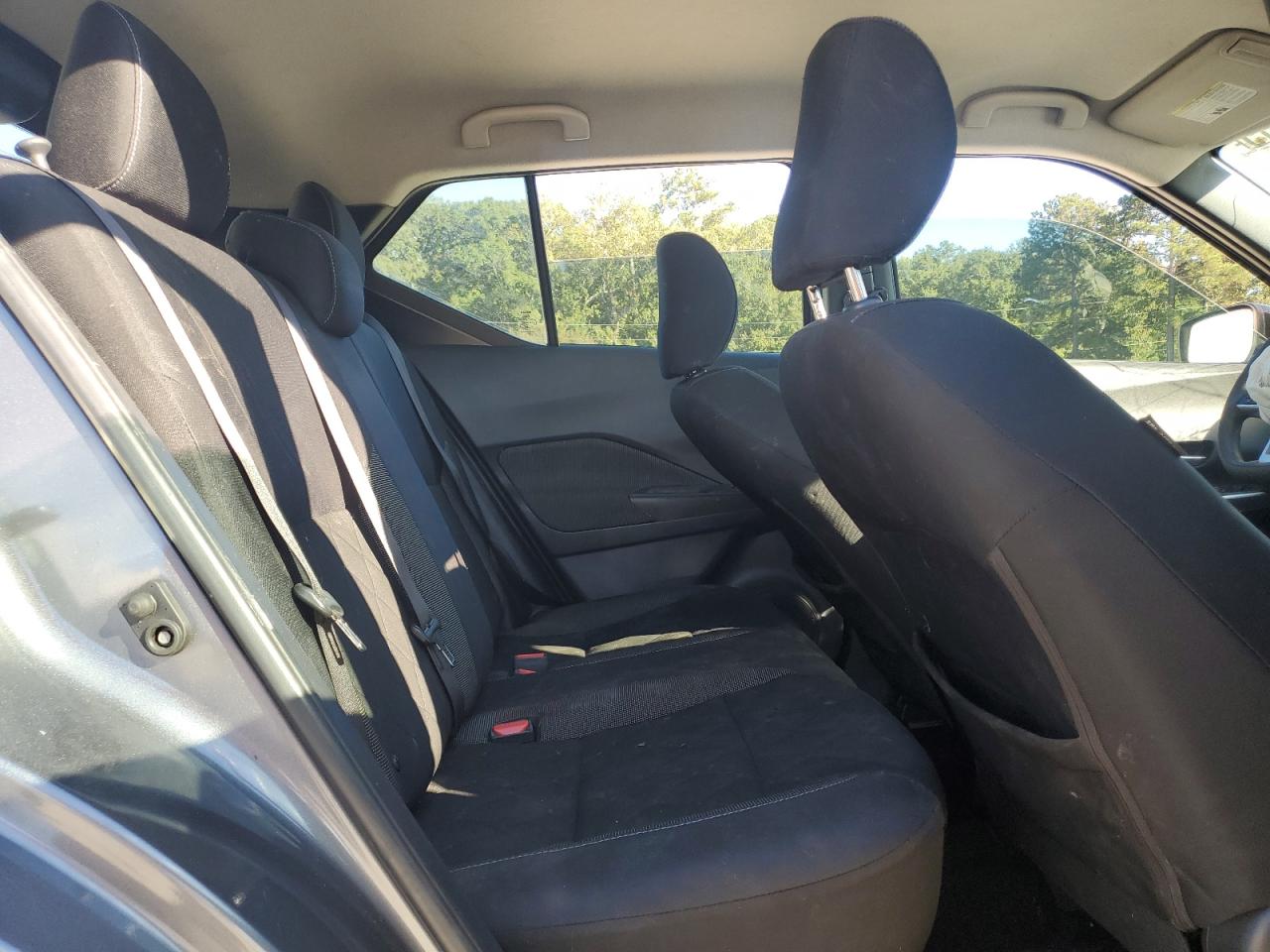 Nissan Kicks S Image 13