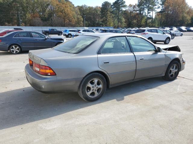 Lexus Es 300 Image 2