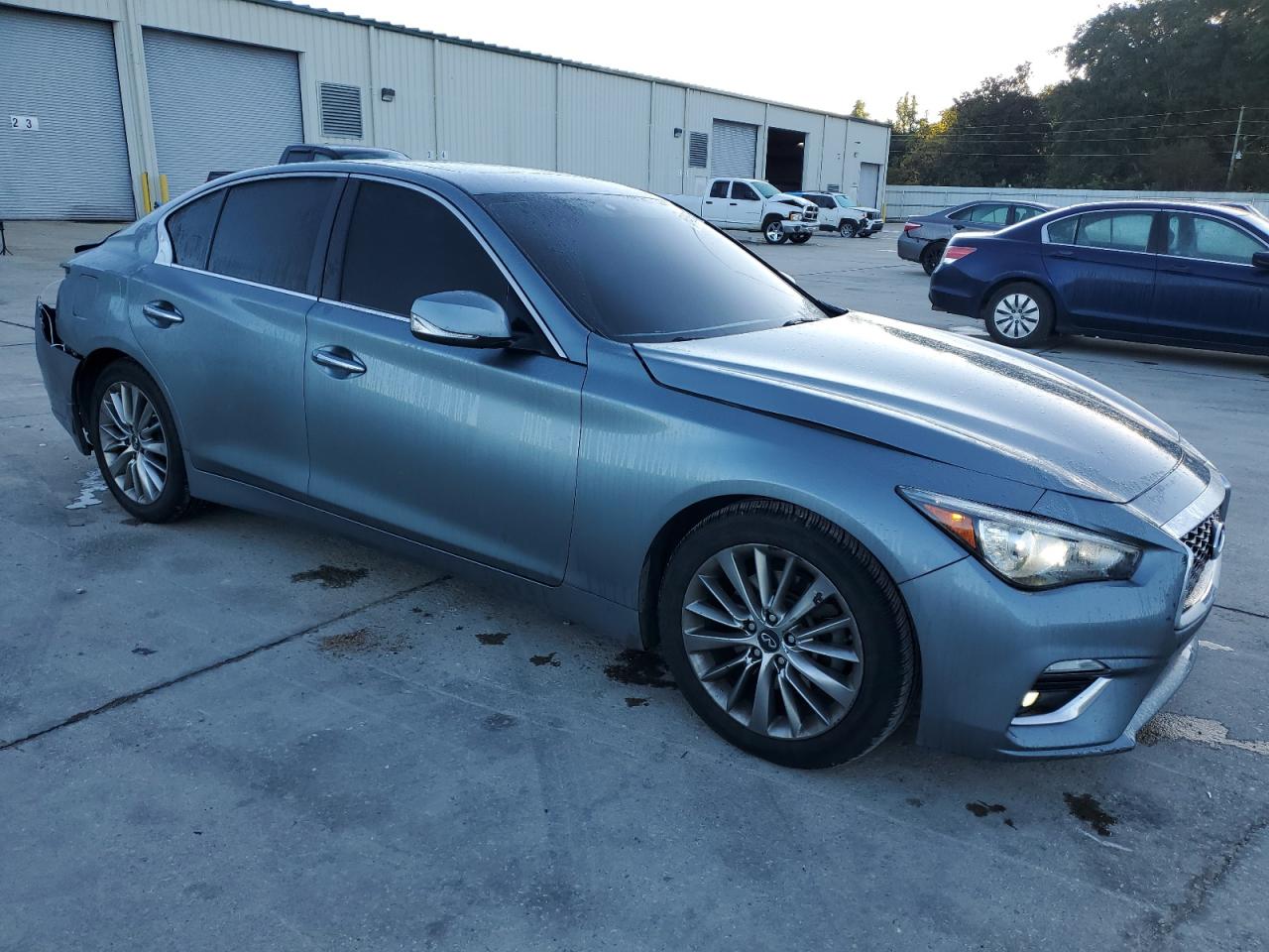INFINITI Q50 Luxe Image 5
