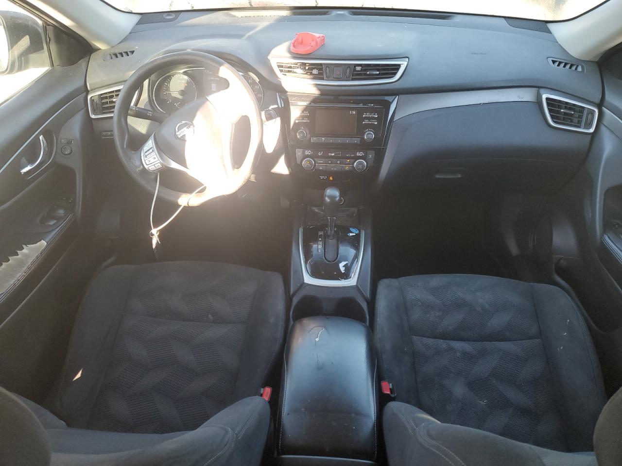 Nissan Rogue S Image 12