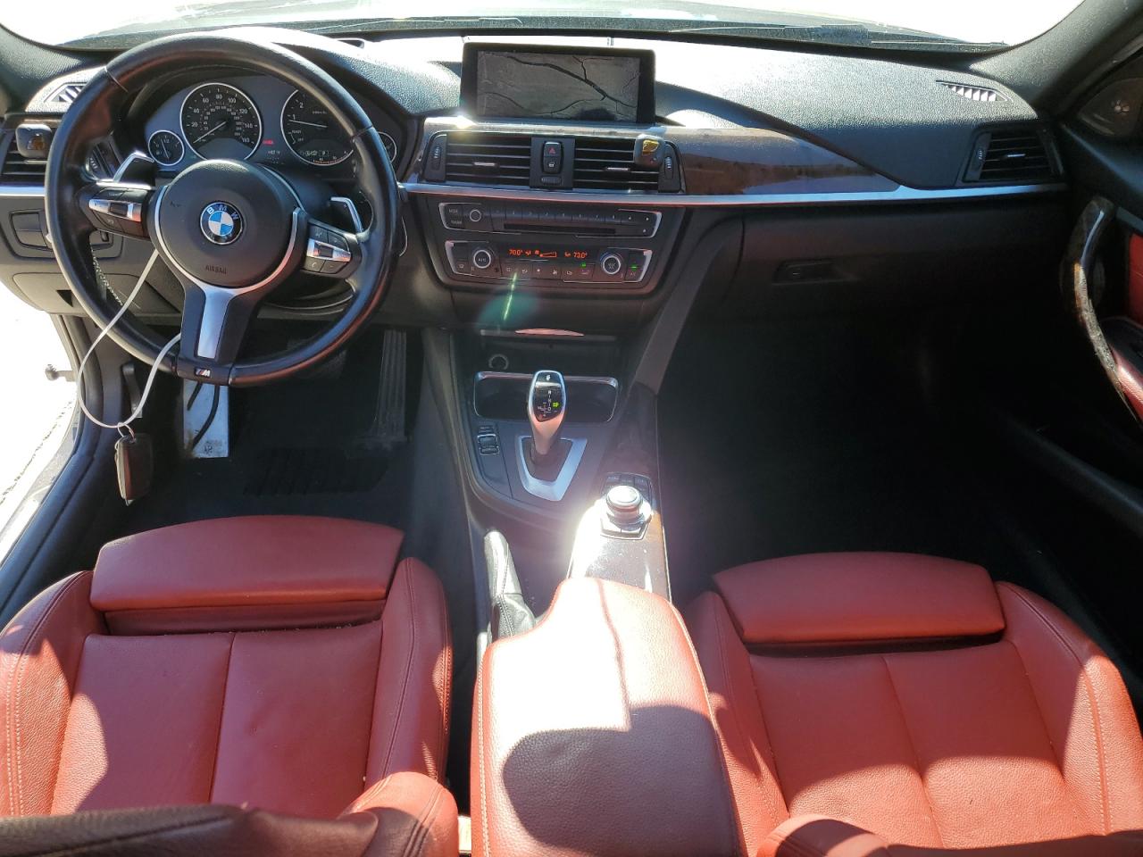 BMW 3 Series I Image 8