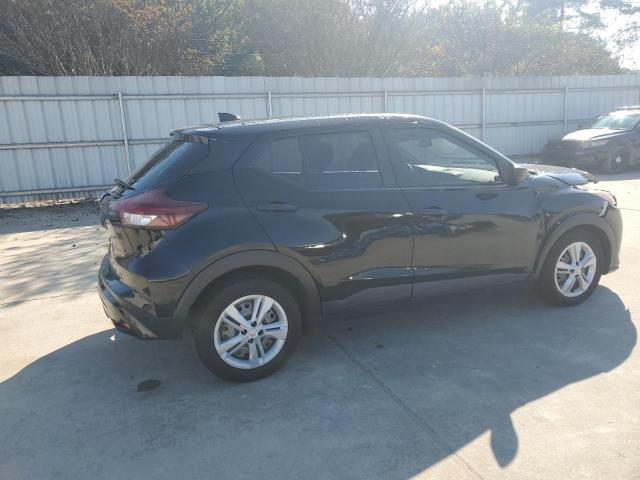 Nissan Kicks S Image 3