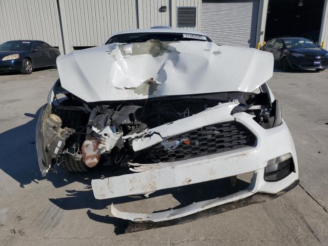 Ford Mustang Image 8