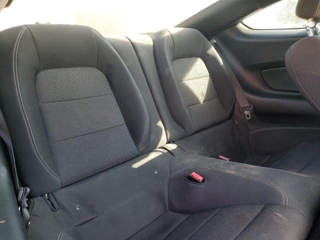 Ford Mustang Image 11