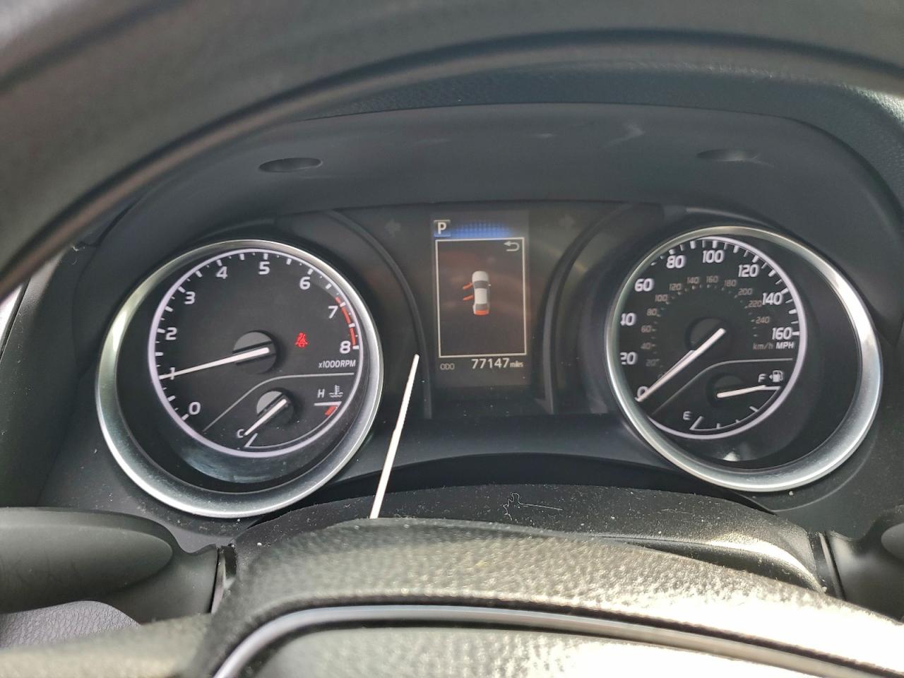 Toyota Camry L Image 7