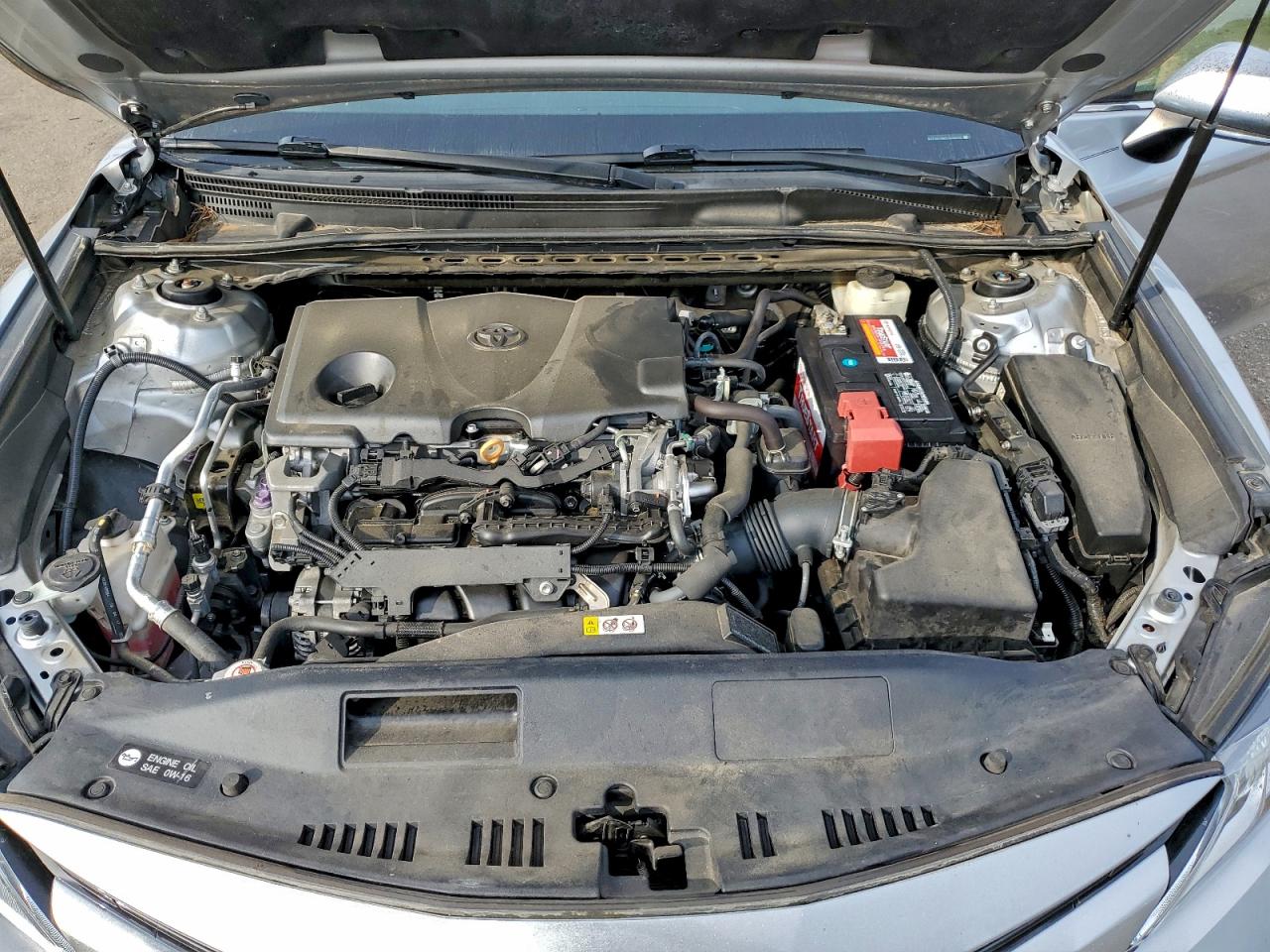 Toyota Camry L Image 9
