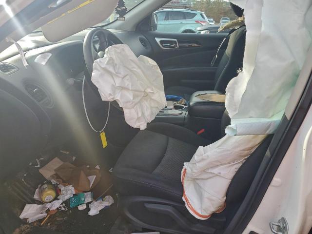 Nissan Pathfinder S Image 5