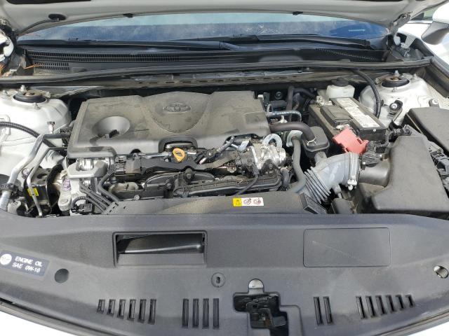 Toyota Camry Se Image 3