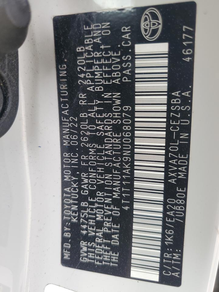 Toyota Camry Se Image 9