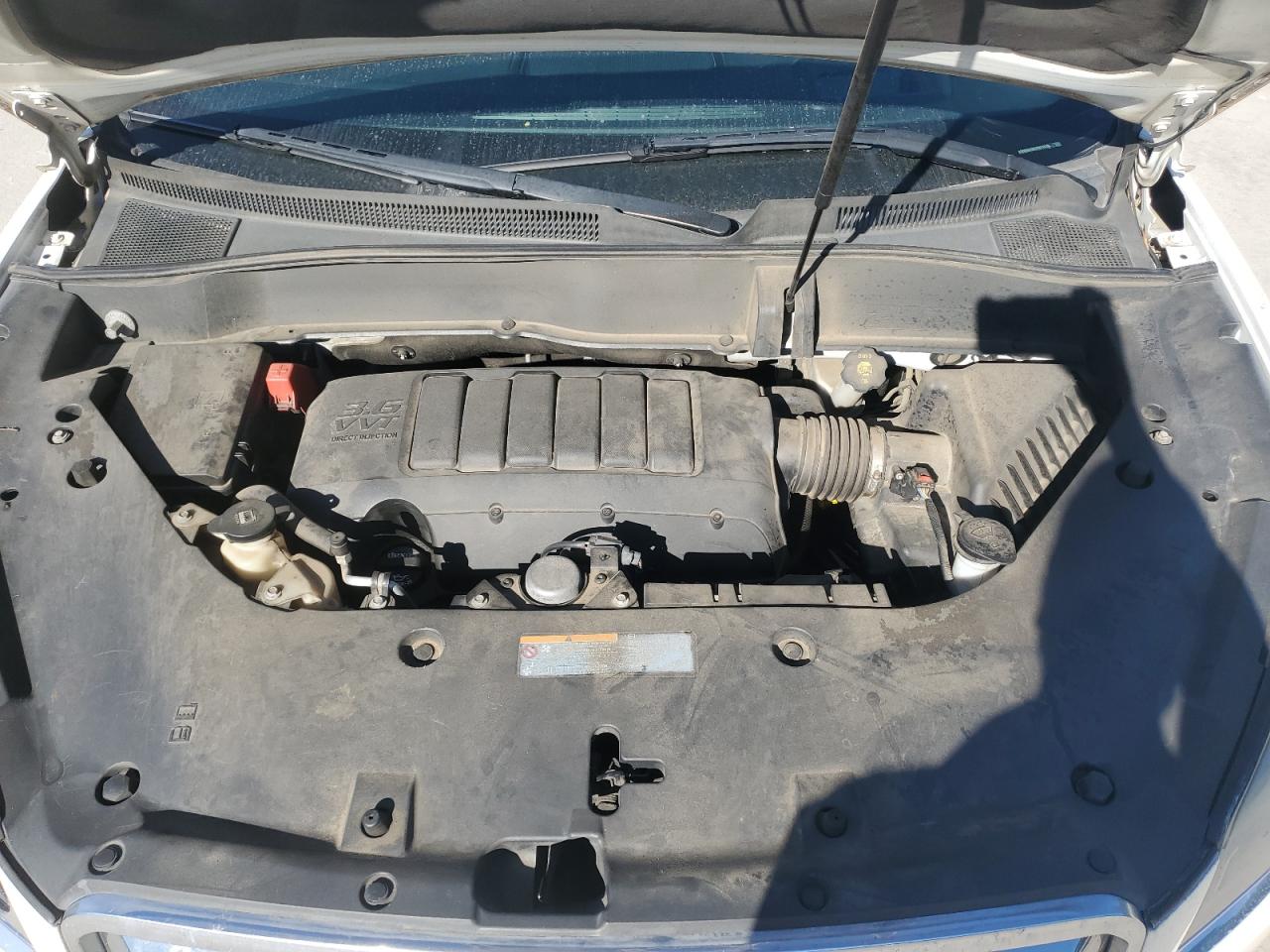 GMC Acadia Denali Image 12