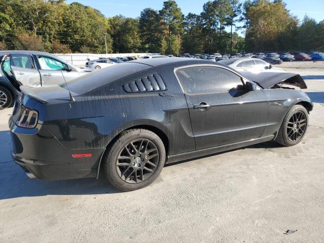 Ford Mustang Image 7