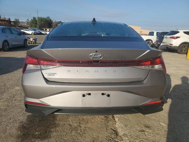 Hyundai ELANTRA Sel Image 3