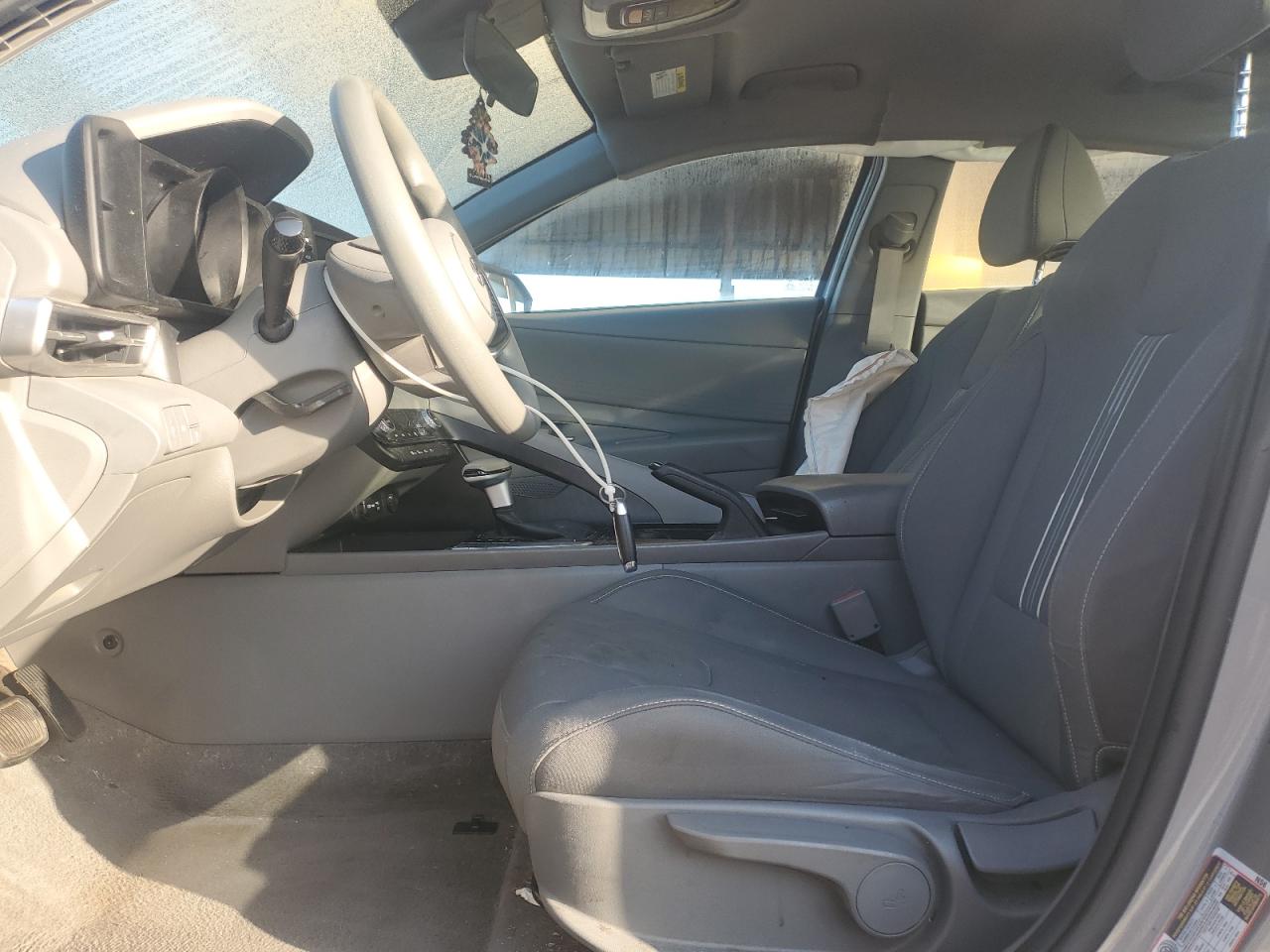 Hyundai ELANTRA Sel Image 7