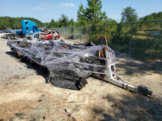  Salvage Bayliner Boat