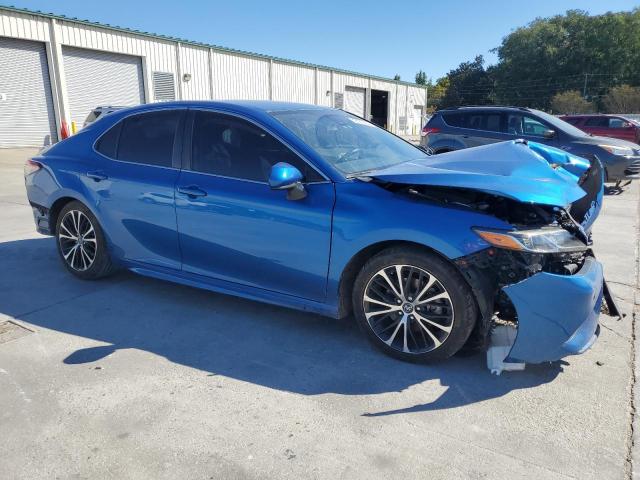 Toyota Camry L Image 3