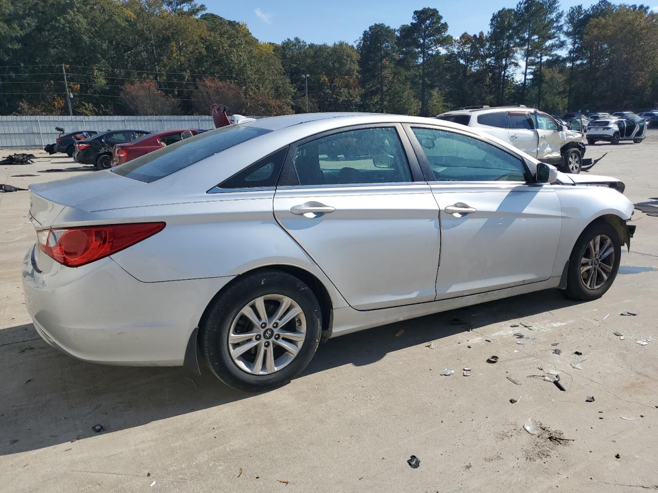 Hyundai SONATA Gls Image 2