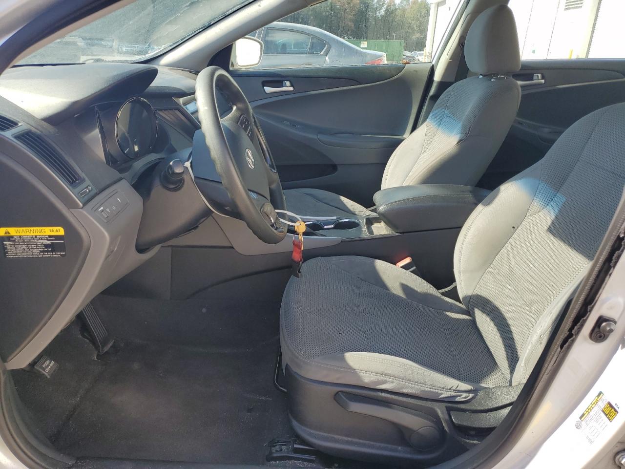 Hyundai SONATA Gls Image 10