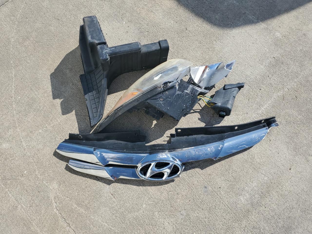 Hyundai SONATA Gls Image 13