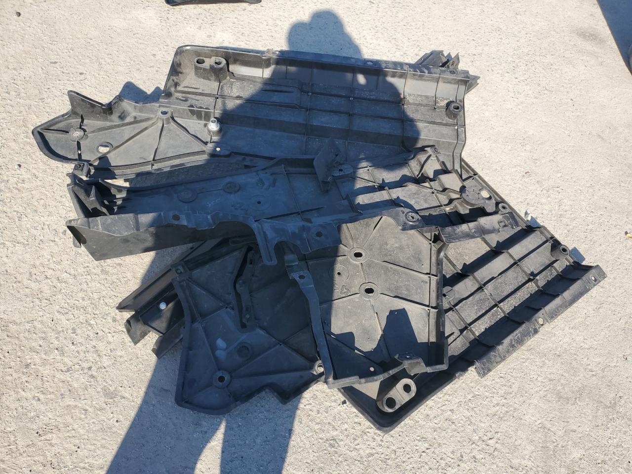 Toyota RAV4 Xle Premium Image 7