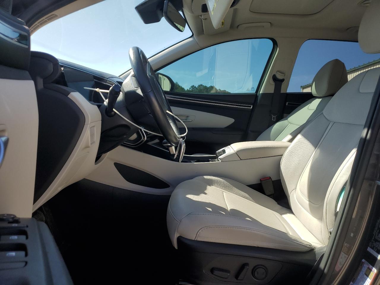 Hyundai TUCSON Sel Image 4