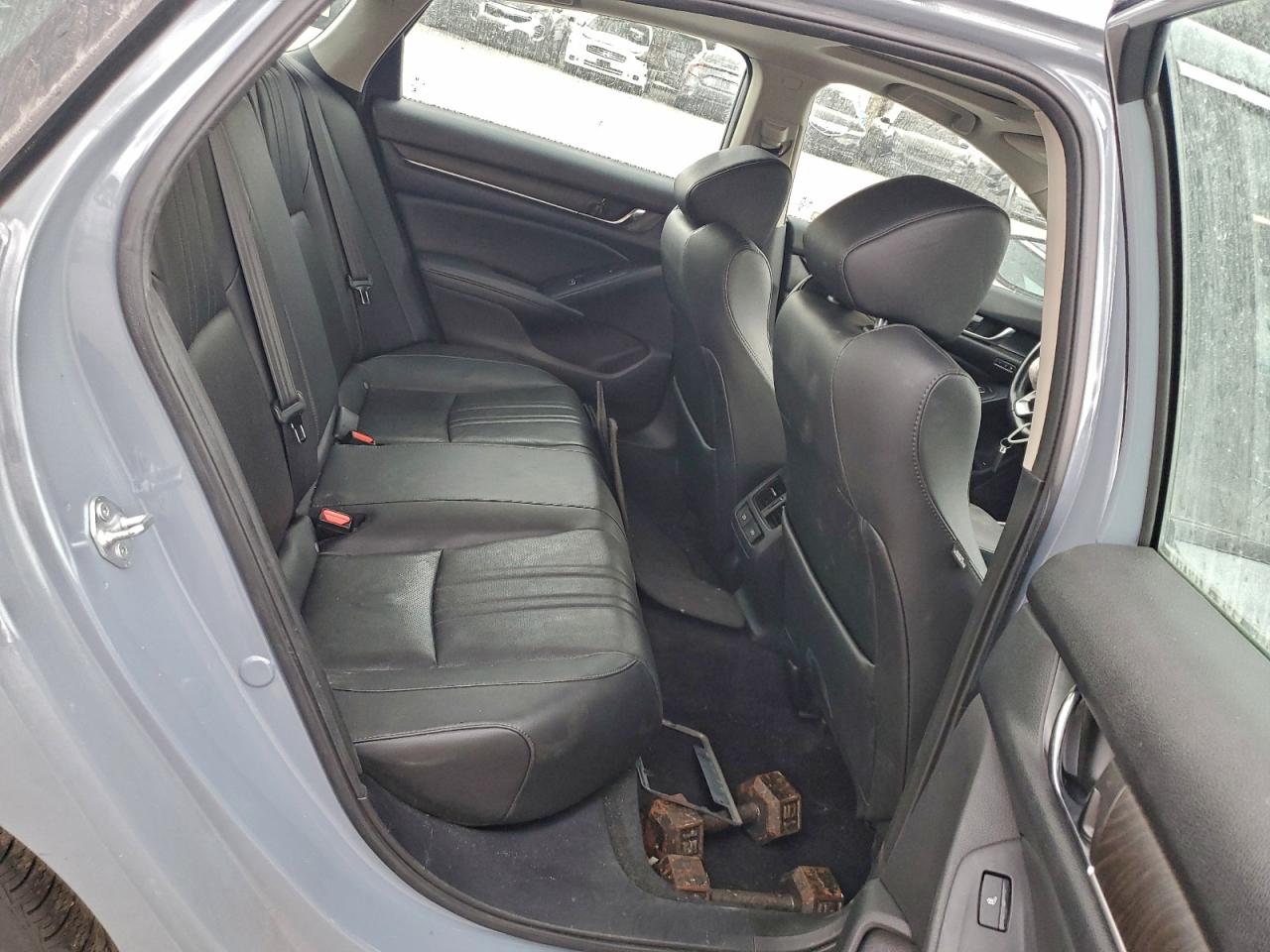 Honda Accord Touring Image 5