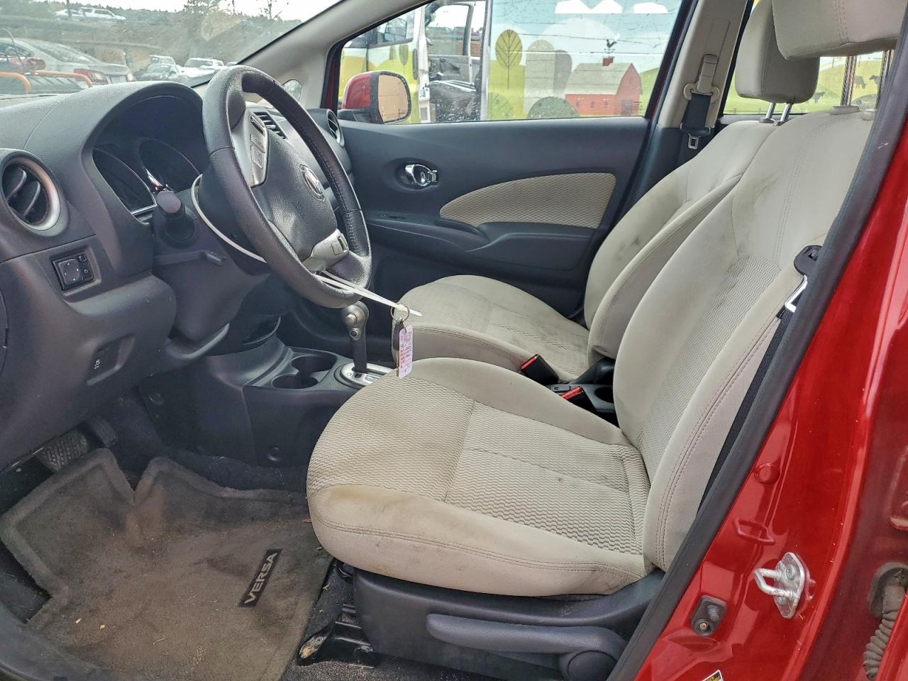 Nissan Versa S Image 4