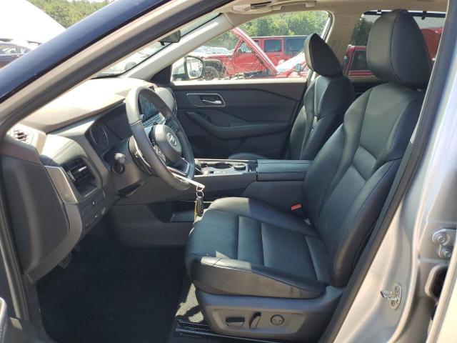 Nissan Rogue Sv Image 12