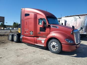  Salvage Kenworth Constructi