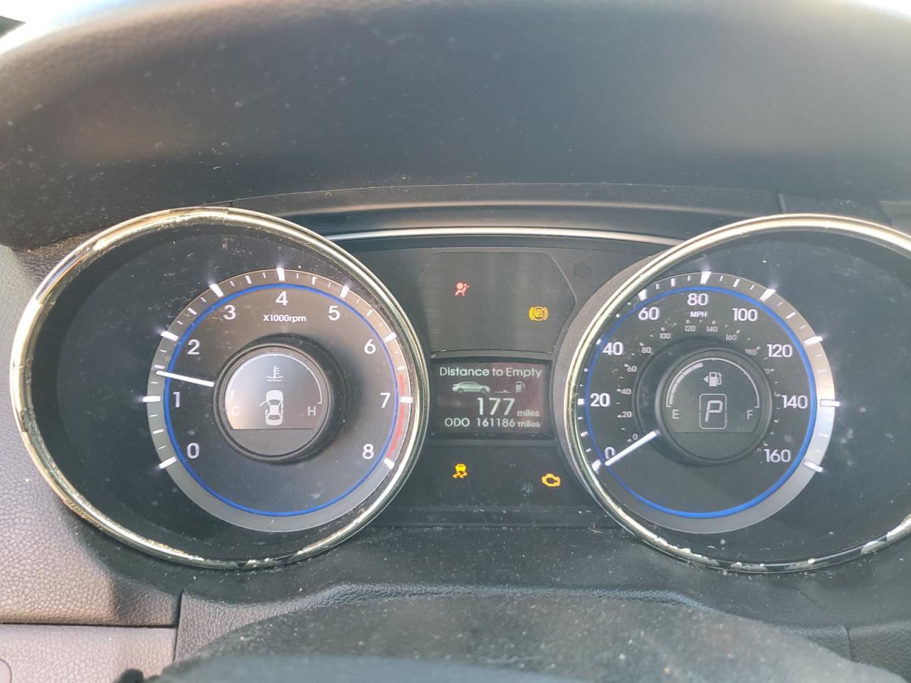 Hyundai SONATA Gls Image 6