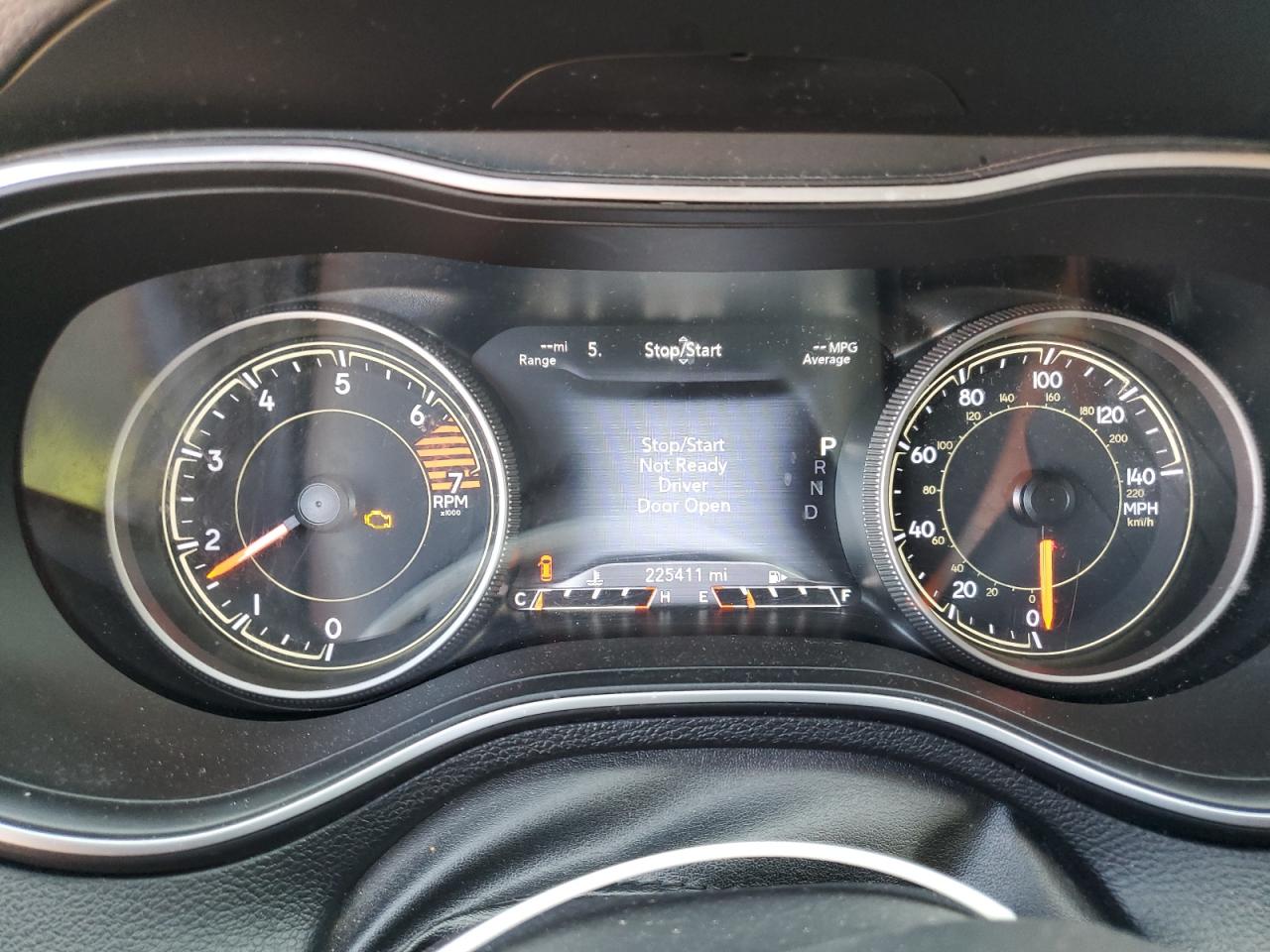 Jeep Grand Cherokee Limited Image 12