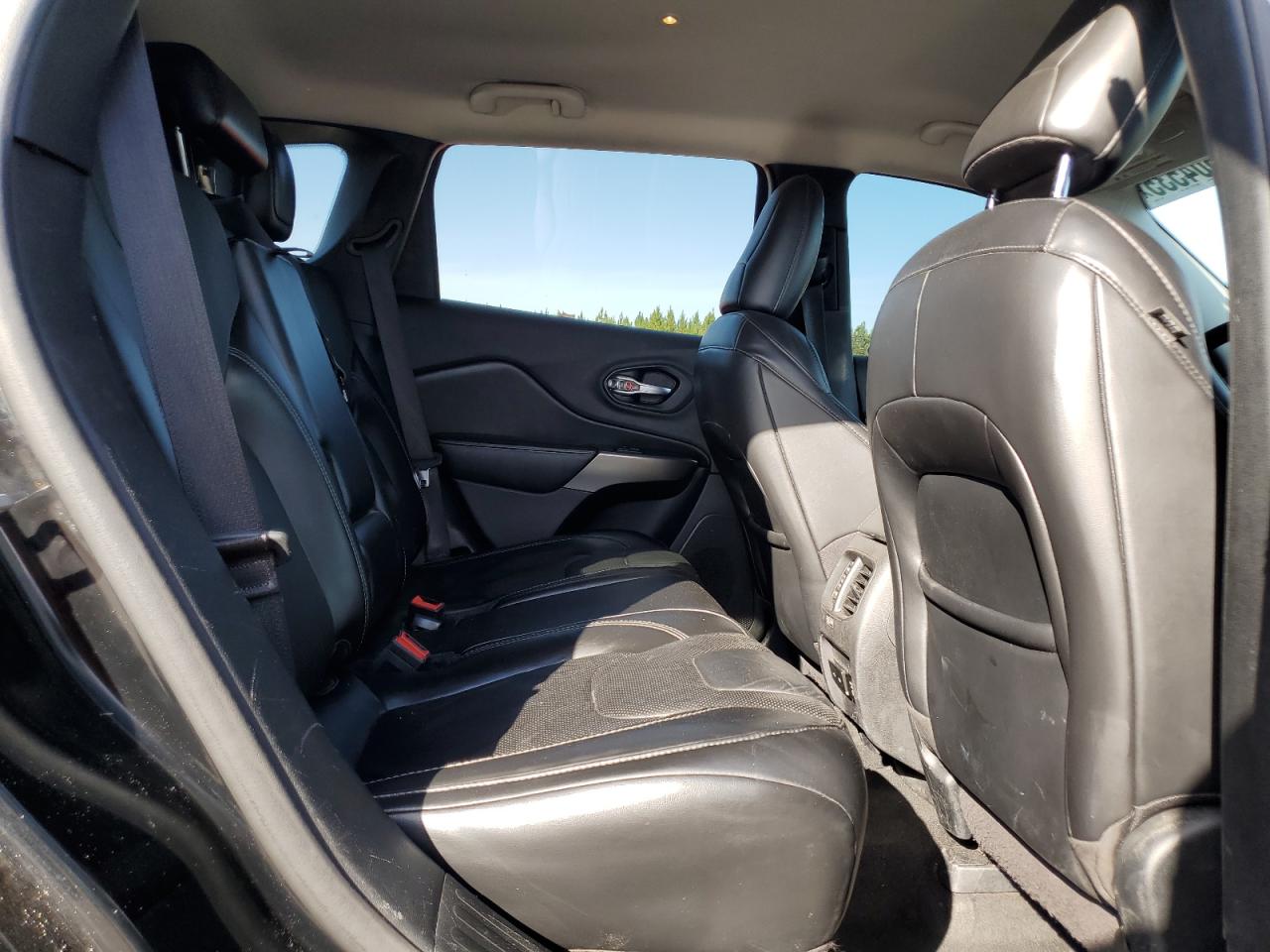 Jeep Grand Cherokee Limited Image 11