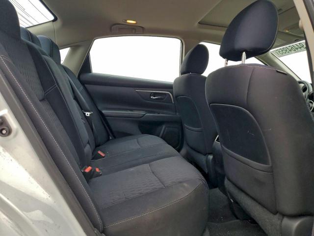 Nissan Altima 2.5 Image 3