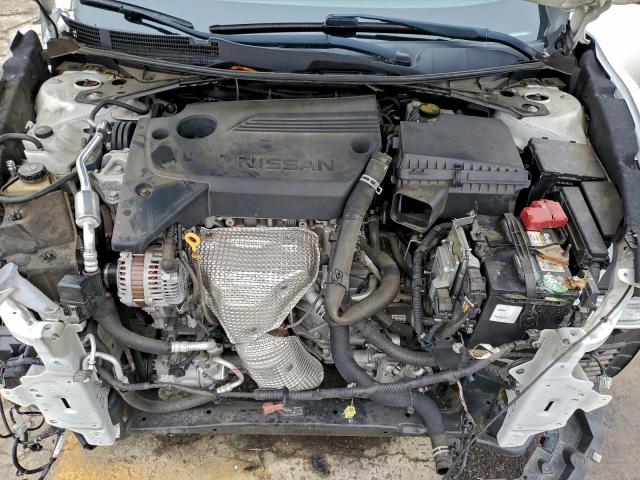 Nissan Altima 2.5 Image 2