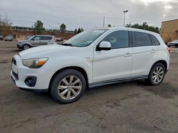  Salvage Mitsubishi Outlander