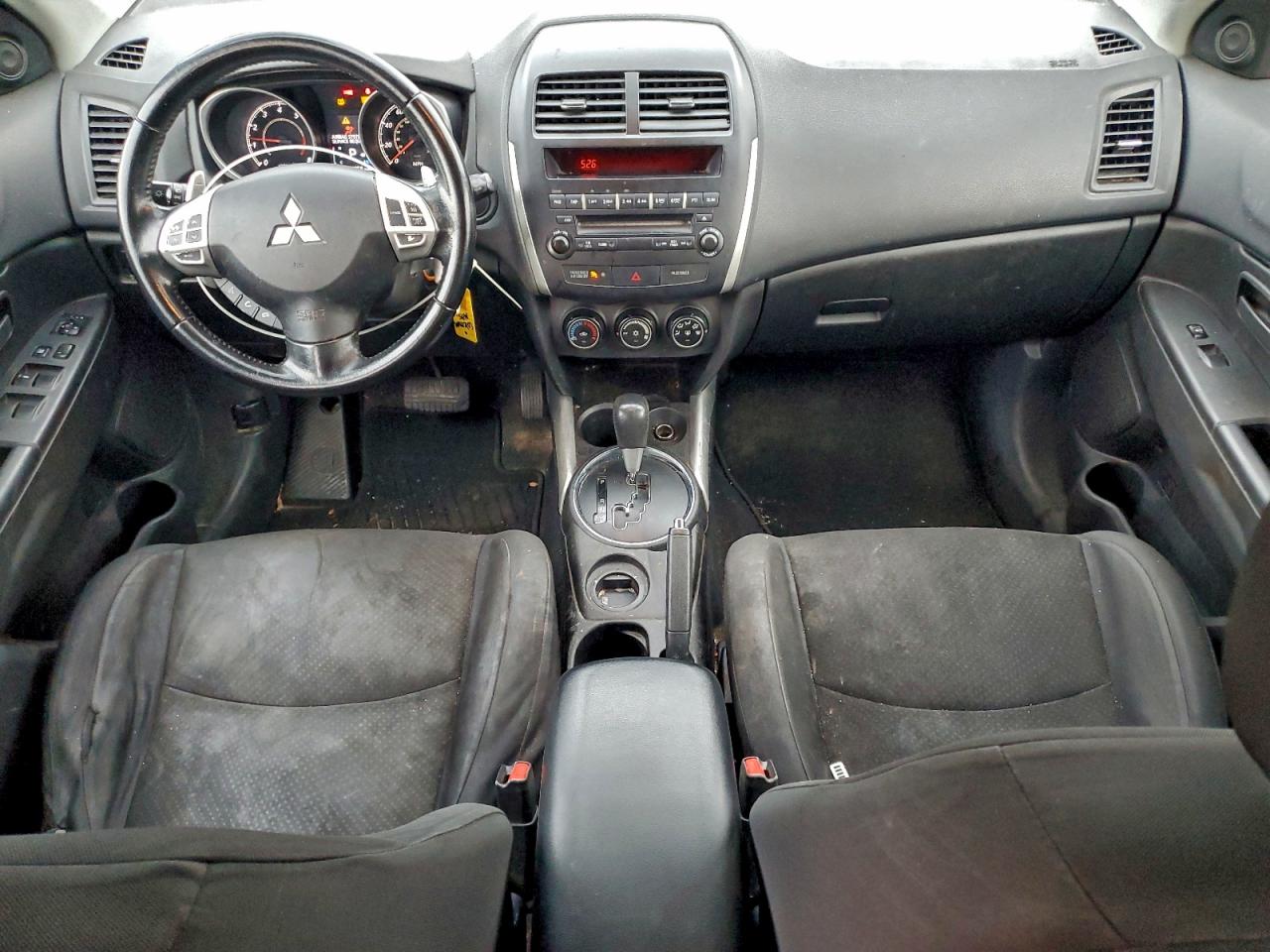 Mitsubishi Outlander Es Image 10