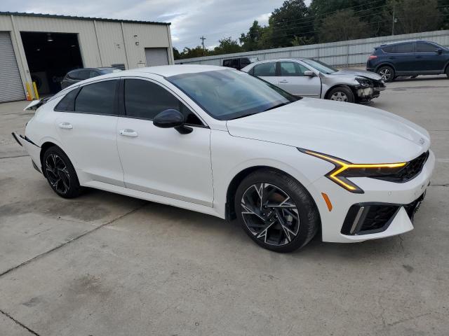 Kia K5 Gt Line Image 2