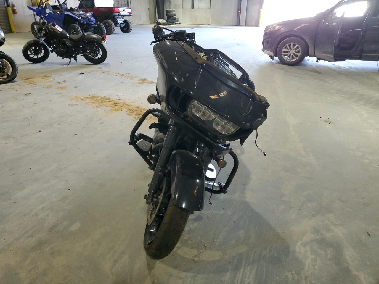 Harley-Davidson Fl Image 3